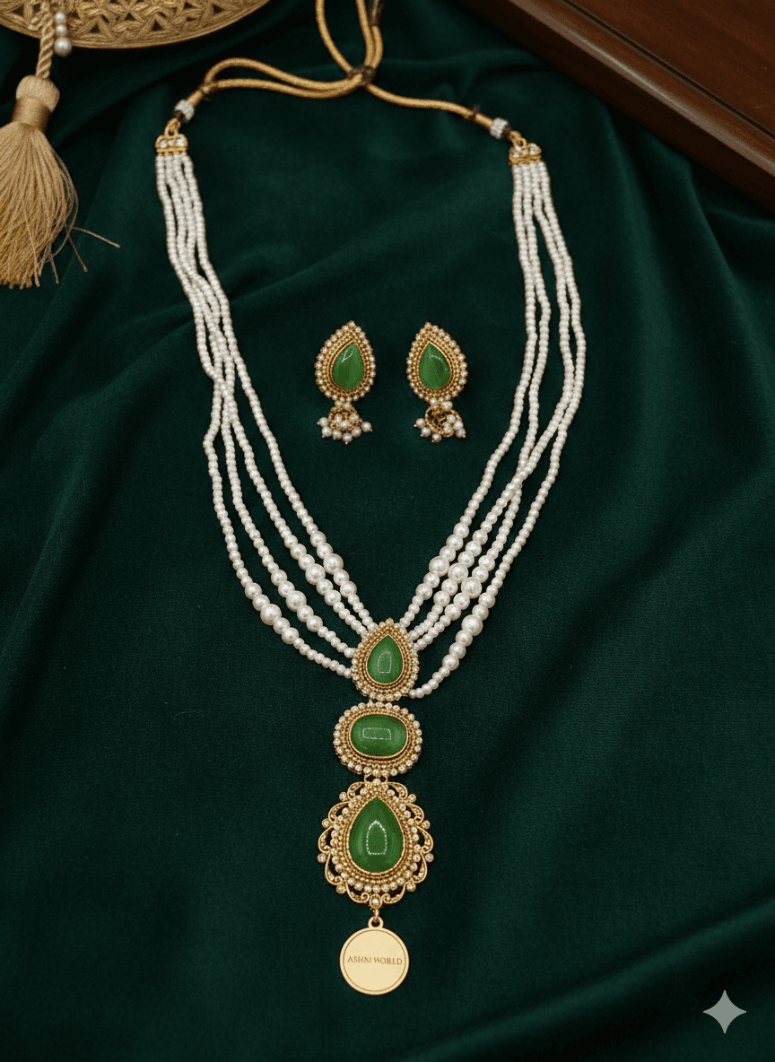 Emerald Elegance Shita Har
