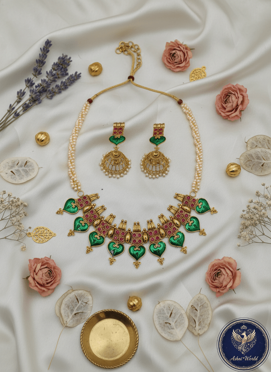 The Swarnali Heirloom: A Symphony of Pearls and Emerald Artistry