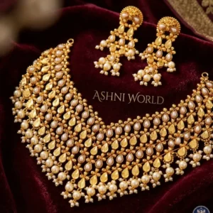 The Swarna-Muktā Grandeur Necklace Set