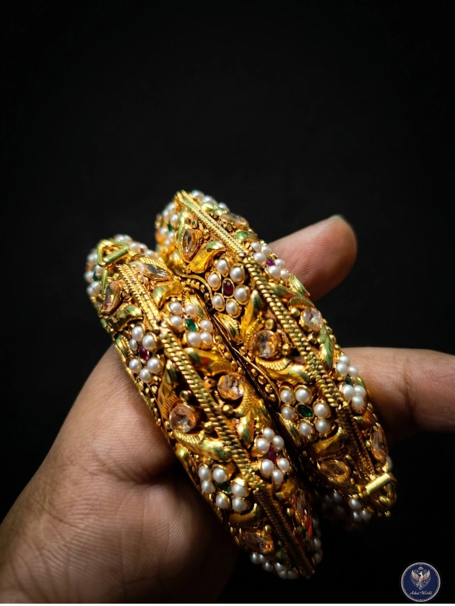 The Noor Jahan Jadau Kada Set