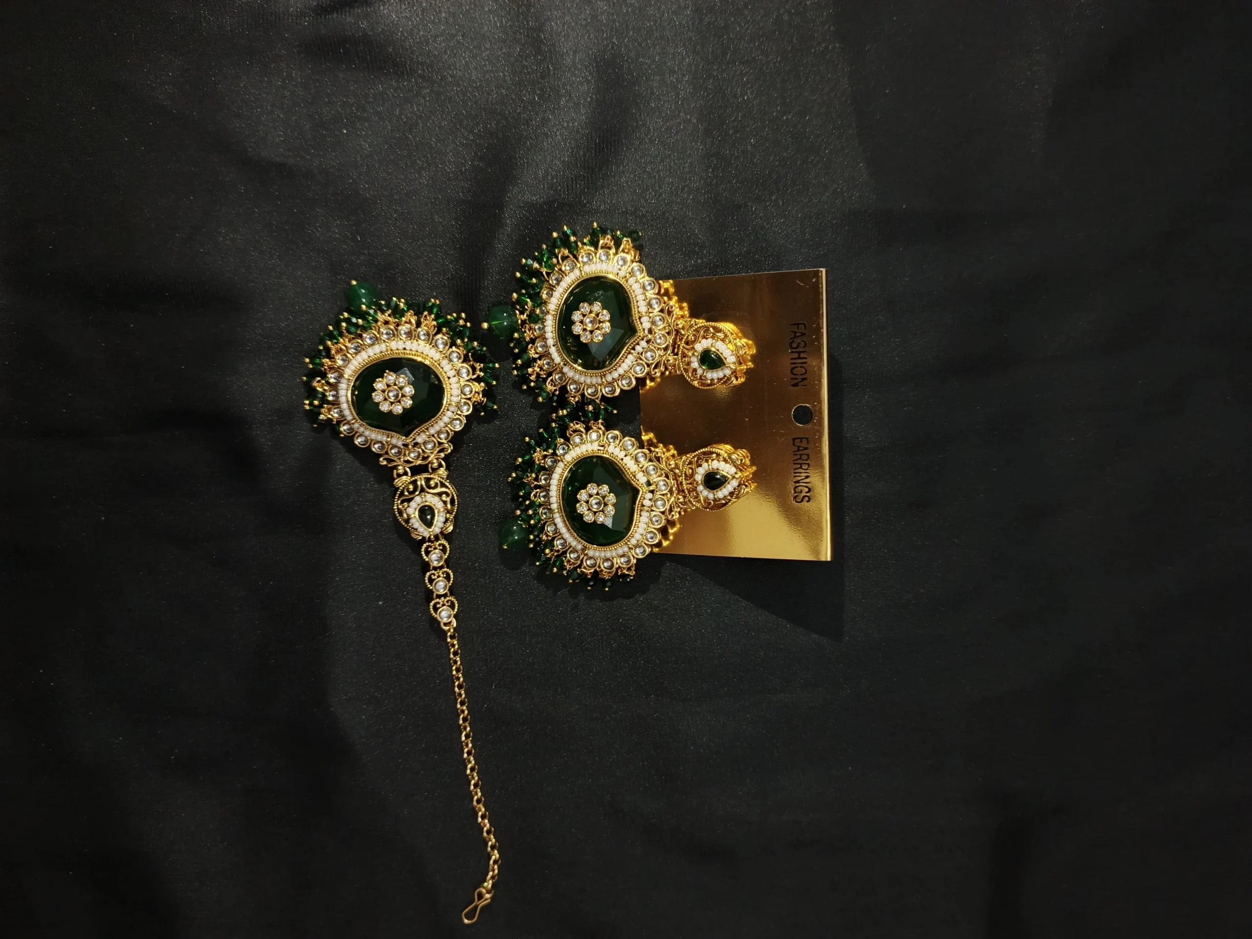 Emerald Blossom - Kundan & Green Onyx Heritage Bridal Jewelry Set