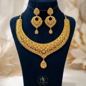 The Royal Swarupa Filigree Gold Necklace & Earring Set